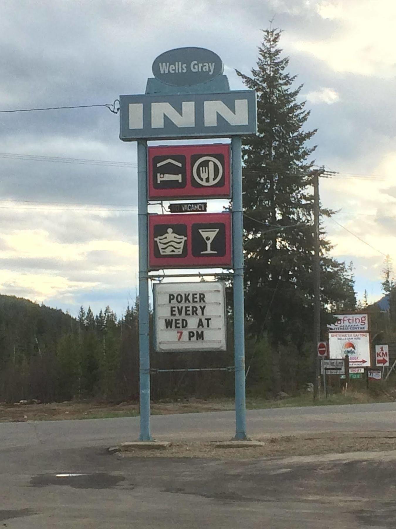 Wells Gray Hotel